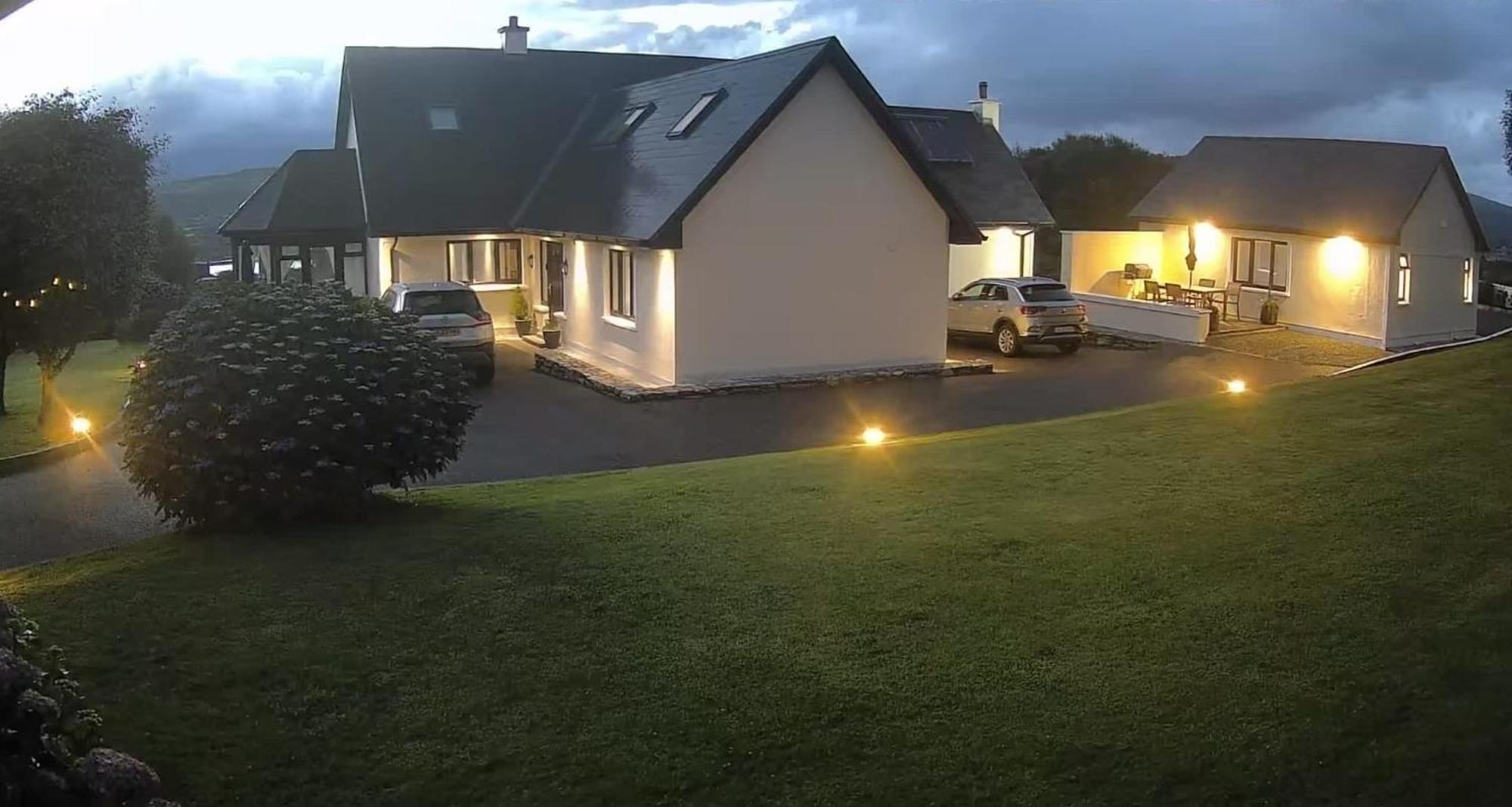 Misty Bay - Kenmare Hotel Exterior photo